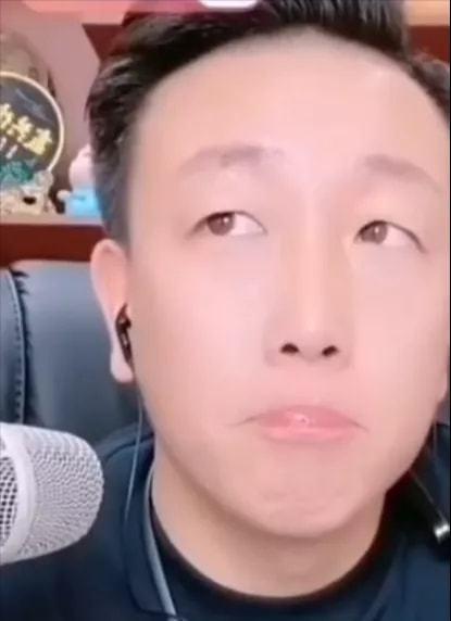 小胖爆料二哥视频播放,二哥视频播放背后的惊人真相 第3张 小胖爆料二哥视频播放,二哥视频播放背后的惊人真相 第3张