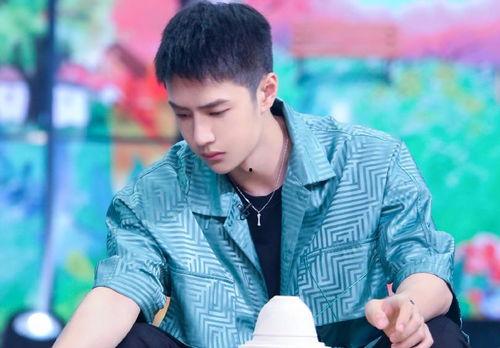 娱乐圈爆料王一博吴磊,甜蜜互动引粉丝热议  第2张